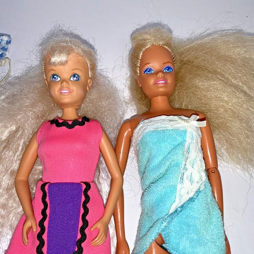 Vintage Barbie Doll Lot w/ OOAK Handmade Clothes & Bonnet TLC Mattel 1980s 1990s - Picture 3 of 8